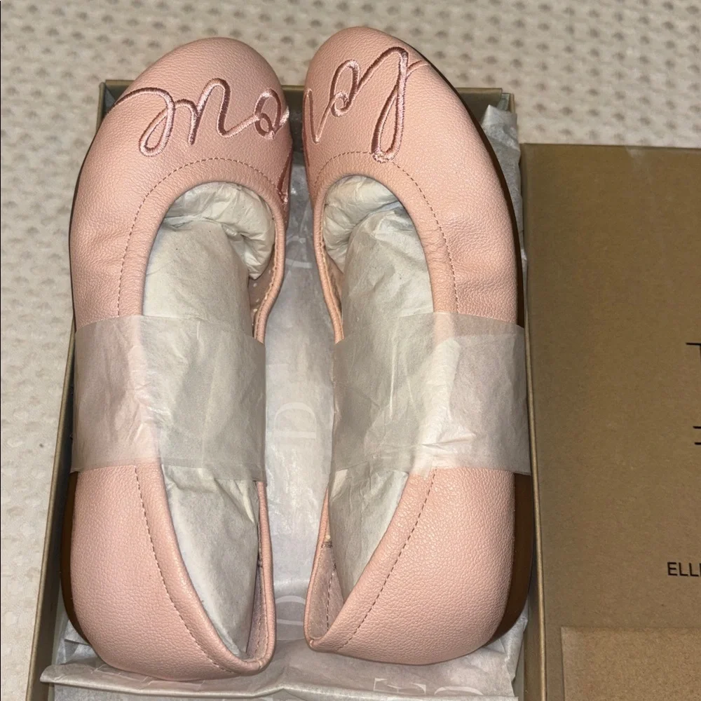 NEW! ED Ellen DeGeneres Langlee Size 11.5M 13M 1M PEONY PINK 'Love' Ballet Flats